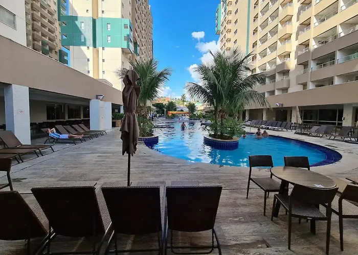 Apto em Resort a 500m do Thermas dos Laranjais